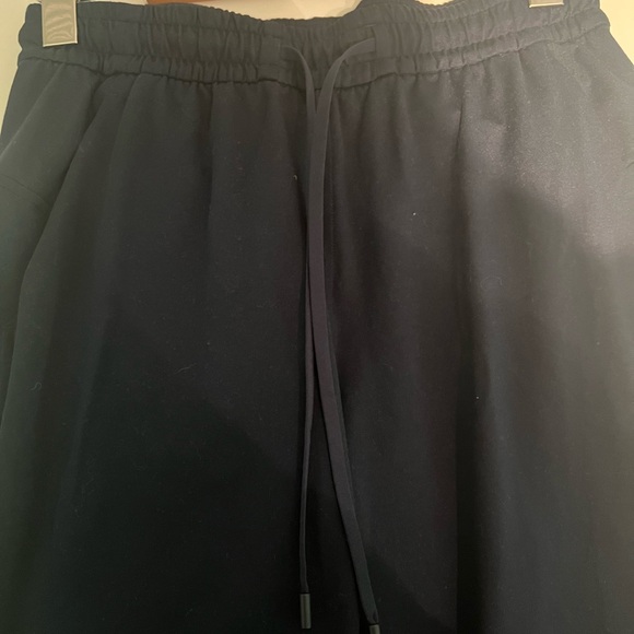 Lululemon Soft Jersey Classic Fit Mid Rise Jogger True Navy Size 4 - Picture 4 of 8